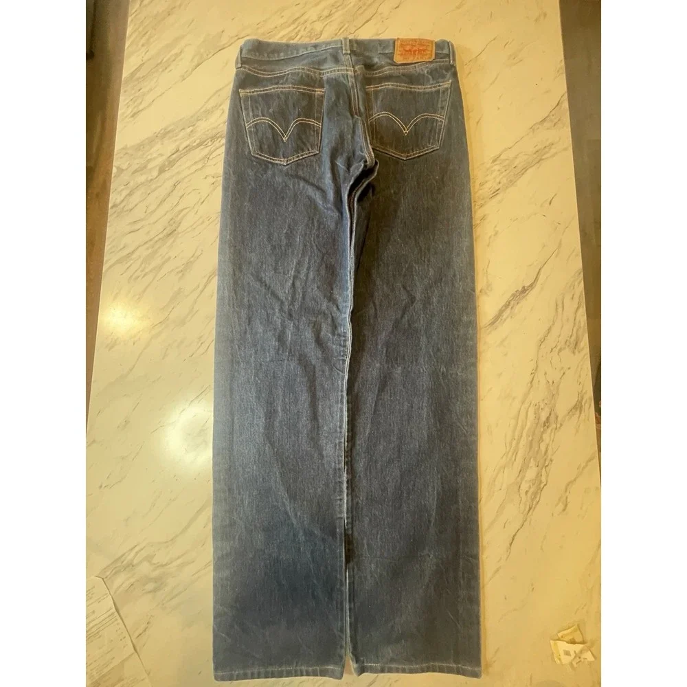 Levi's 501 Y2K Straight Leg Button Fly Jeans Mens 36x38. Fit 34x34